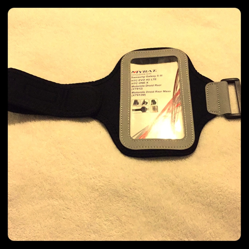 Workout band phone case